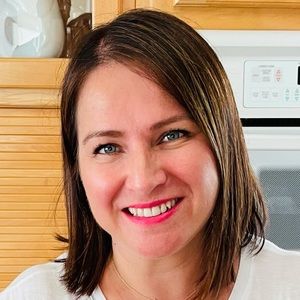 Meet your Posher, Carolina